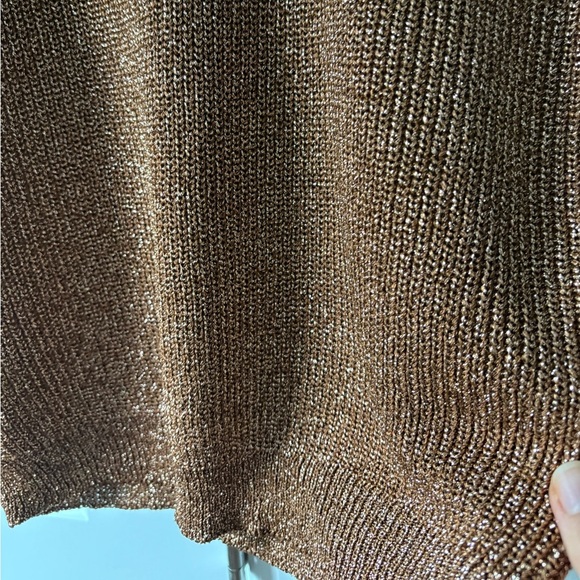 Suzelle Vintage Metallic Bronze Knit Short Sleeve Top - Picture 9 of 9
